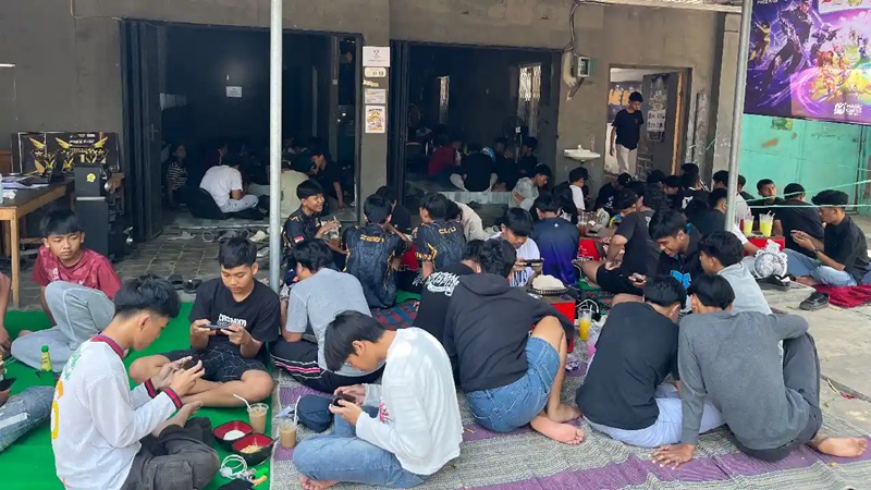 Budaya Gaming Indonesia: Game Mobile, Komunitas Lokal, dan Peran Akses Digital
