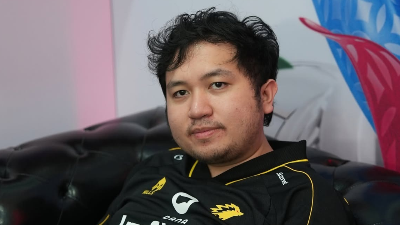 [EKSKLUSIF] BALOYSKIE JAWAB SIAPA MID LANER ONIC JELANG PLAYOFF MPL ID S18, KILLUA ATAU SANZ?