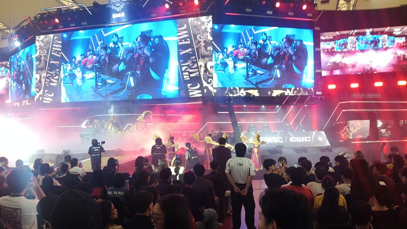 Kemeriahan Playoffs MPL ID S17