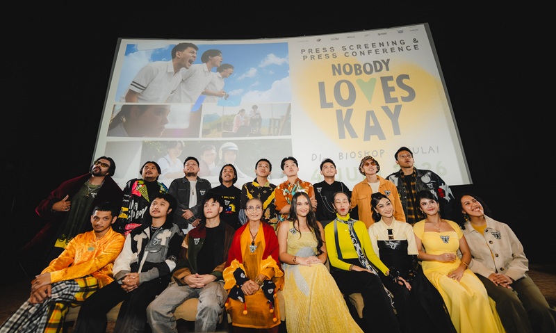 Gala Premiere Nobody Loves Kay