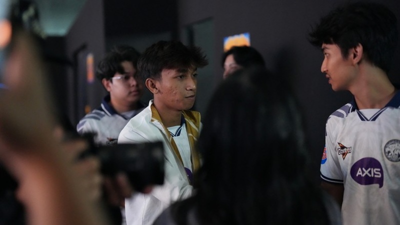 FFWS SEA 2026 Fall: EVOS Divine Tersingkir, Mantan Juara Dunia Harus Turun Kasta