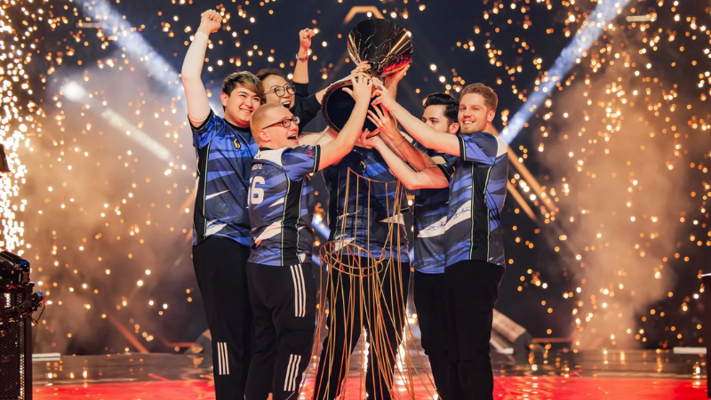 Kalahkan Paper Rex, Evil Geniuses Kampiun VALORANT Champions 2023!