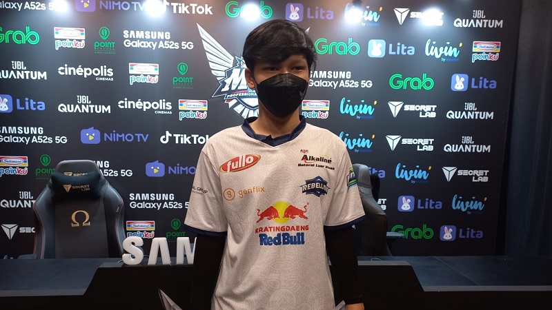 Rebellion Bantai EVOS Legends 2-0, Fearless Akui Idolakan Ferxiic