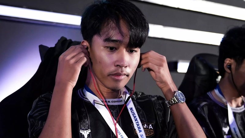 Transfer FFWS SEA 2025 Fall: RRQ Kazu Tambah Amunisi, Pinjam Ikal dari Dewa United