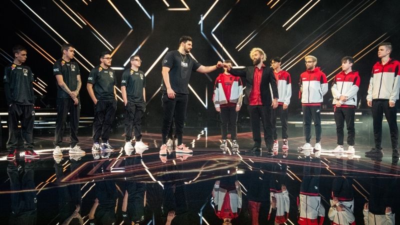 Laga Sengit & Dominasi Liquid di Day 2 Valorant Champions 2021