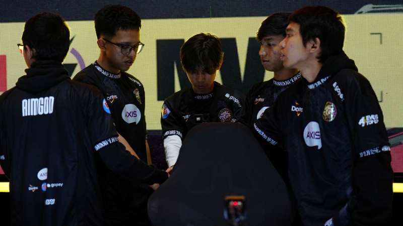 Kontras Perwakilan Indonesia di FFWS Global Finals 2025: RRQ Kazu Moncer, EVOS Divine Berjuang Keras