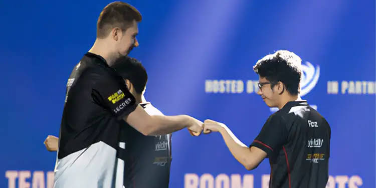 Fbz Jelaskan Perbedaan Main di Tim SEA dan Team Secret