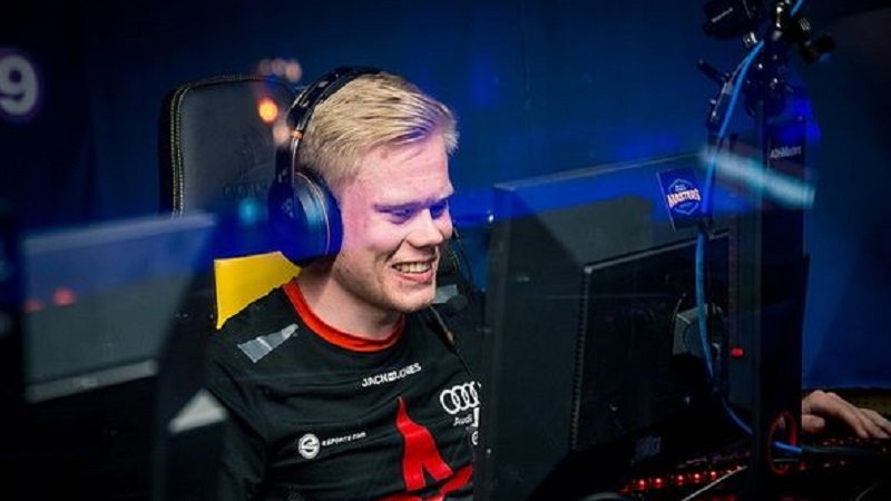 Terjebak di Ranked Silver CS:GO? Cermati Tips dari Para Pro Berikut Ini ...