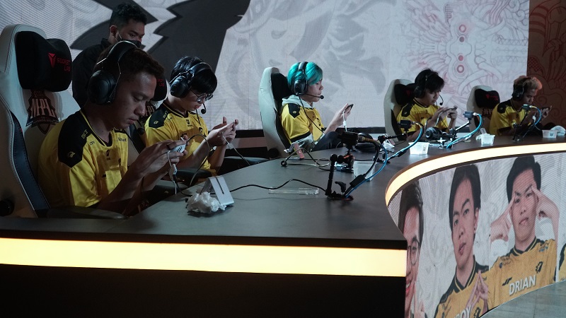 Tanggapan Pemain ONIC Soal Adu Teriak di Grand Final MPL Season 8