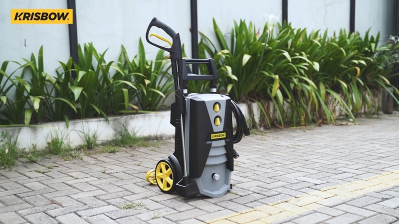 5 Alasan Jet Cleaner Wajib Dimiliki untuk Pekerjaan Outdoor
