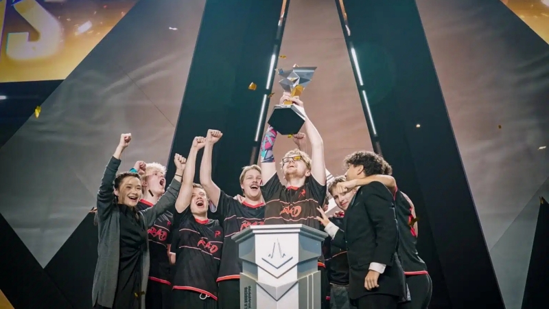 Rad EU Ukir Sejarah, Jadi Juara Internasional Pertama Marvel Rivals