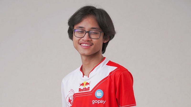 Drama Tahun Baru, Luxxy Bigetron RA Diselingkuhi Sang Pacar?