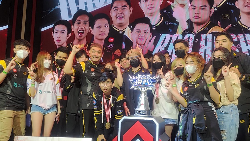 Fiel Benarkan Magic Chess Rahasia Kompak RRQ Hoshi di MPL S9