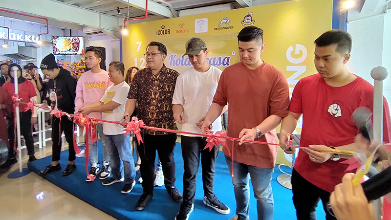 Reza Arap, Kaesang, Gibran dan Chef Arnold Resmikan Kolaborasa!