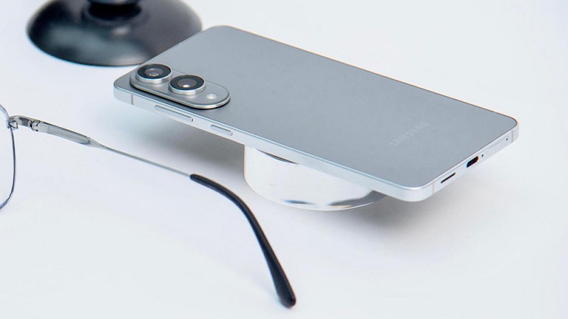 Produktif dan Tetap Stylish dengan Samsung Galaxy S25 Edge