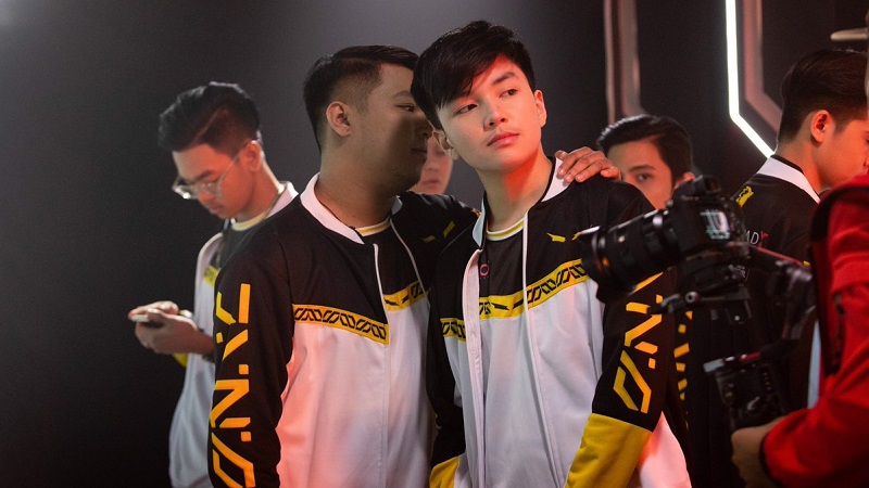 Dari ONIC PH ke ONIC ID, Kairi & Yeb Transfer Kejutan MPL Season 10?