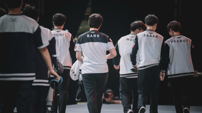 Rombak Total, SKT 'Depak' 7 Pemain, Termasuk Faker?
