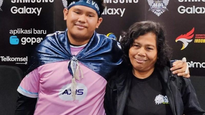 Emak EVOS Jadi Bukti Nyata Nonton MPL ID Tidak Ada Batasan Umur!