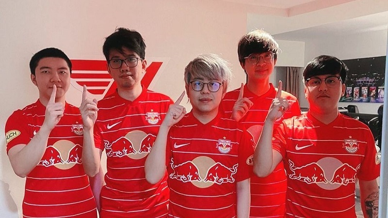 T1 Pertahankan Roster Pasca TI10, Targetkan Juara TI Tahun Depan