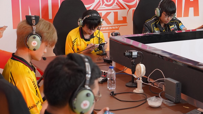IKL Spring 2025: Bak "Surga Neraka", Beda Nasib Dominator dan ONIC Esports