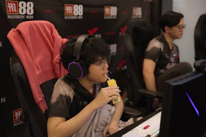 Mikoto Jelaskan Kemajuannya sebagai Midlaner Dota 2