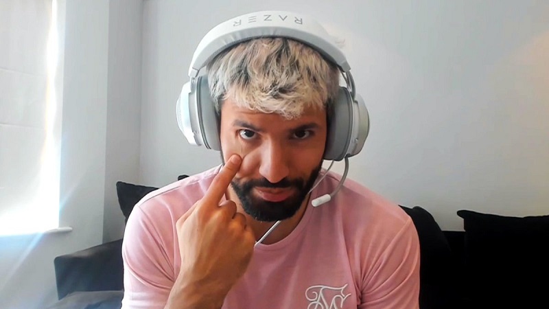 Sergio Aguero Cipta Ulang Gol Fenomenalnya di Livestream!