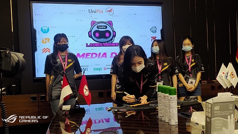 Pro Player MLBB Ladies Ini Ungkap Alasan Masih Sulit Saingi Player Cowok