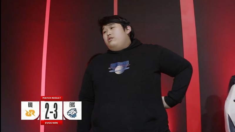 Tazz Akui Panik Saat Skor 2-2 Lawan RRQ di Playoffs MPL S11