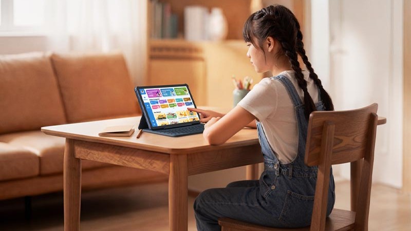 5 Tablet untuk Belajar Online Terbaik 2026, Nyaman Dipakai Sehari-hari