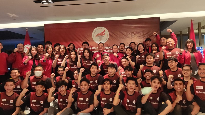 Ketua Harian PBESI Lepas Atlet IESF, Indonesia Target Juara Umum