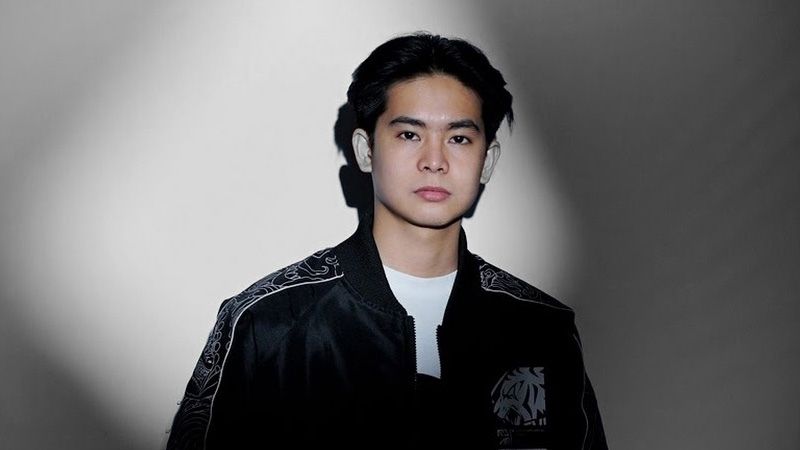Dlar Resmi Berseragam Burmese Ghouls!