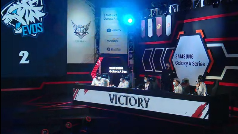 Analis EVOS Ungkap Alasan Timnya Kalah Di Game 2 Lawan GFLX