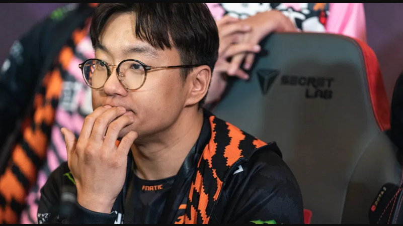 Coach Fnatic SunBhie Lontarkan Kritik Pro-Scene DOTA 2