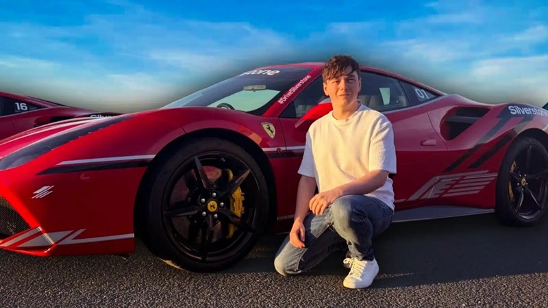 Dua Kali Juara Dunia F1 Esports, Brendon Leigh Kini Jadi Instruktur di Sirkuit Silverstone