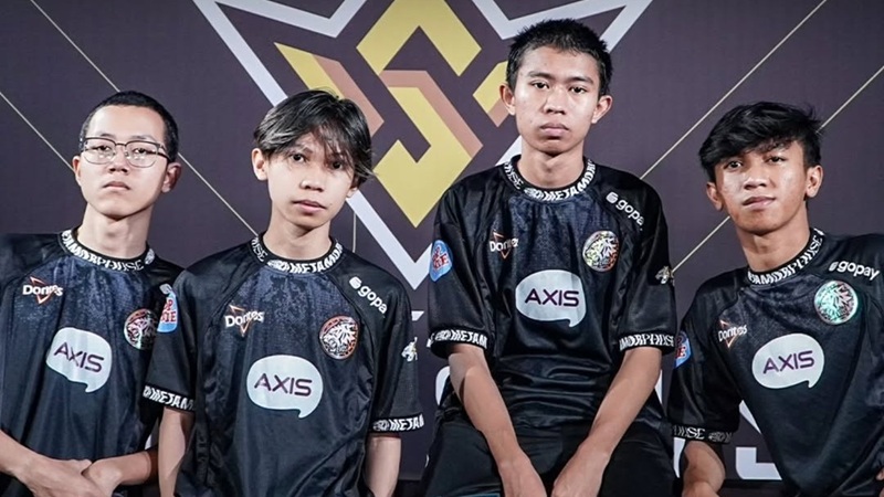 FFWS SEA 2025 Fall Grand Finals Clash Squad: EVOS Divine Dikepung Wakil Thailand, Ini Rekor Pertemuannya!