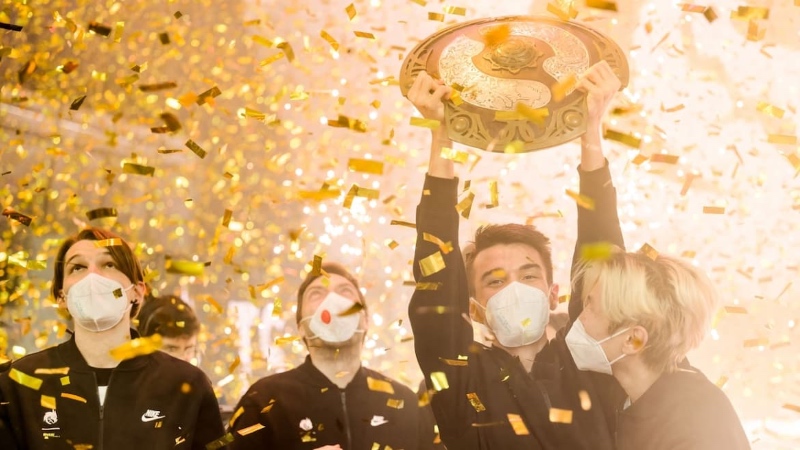 Siapa Pemilik Misterius Dibalik Jawara TI10 DOTA 2, Team Spirit?