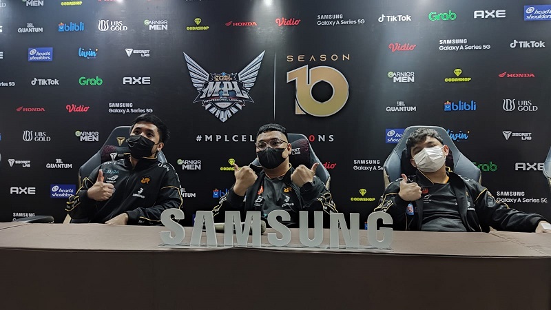 Fiel & Acil Yakin M4 Bakal Spesial untuk RRQ Hoshi, Kenapa?