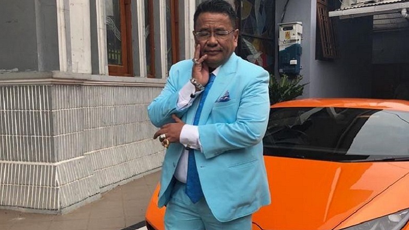 Hotman Paris ‘Bela’ Maybank Di Kasus Tabungan Raib EVOS Earl
